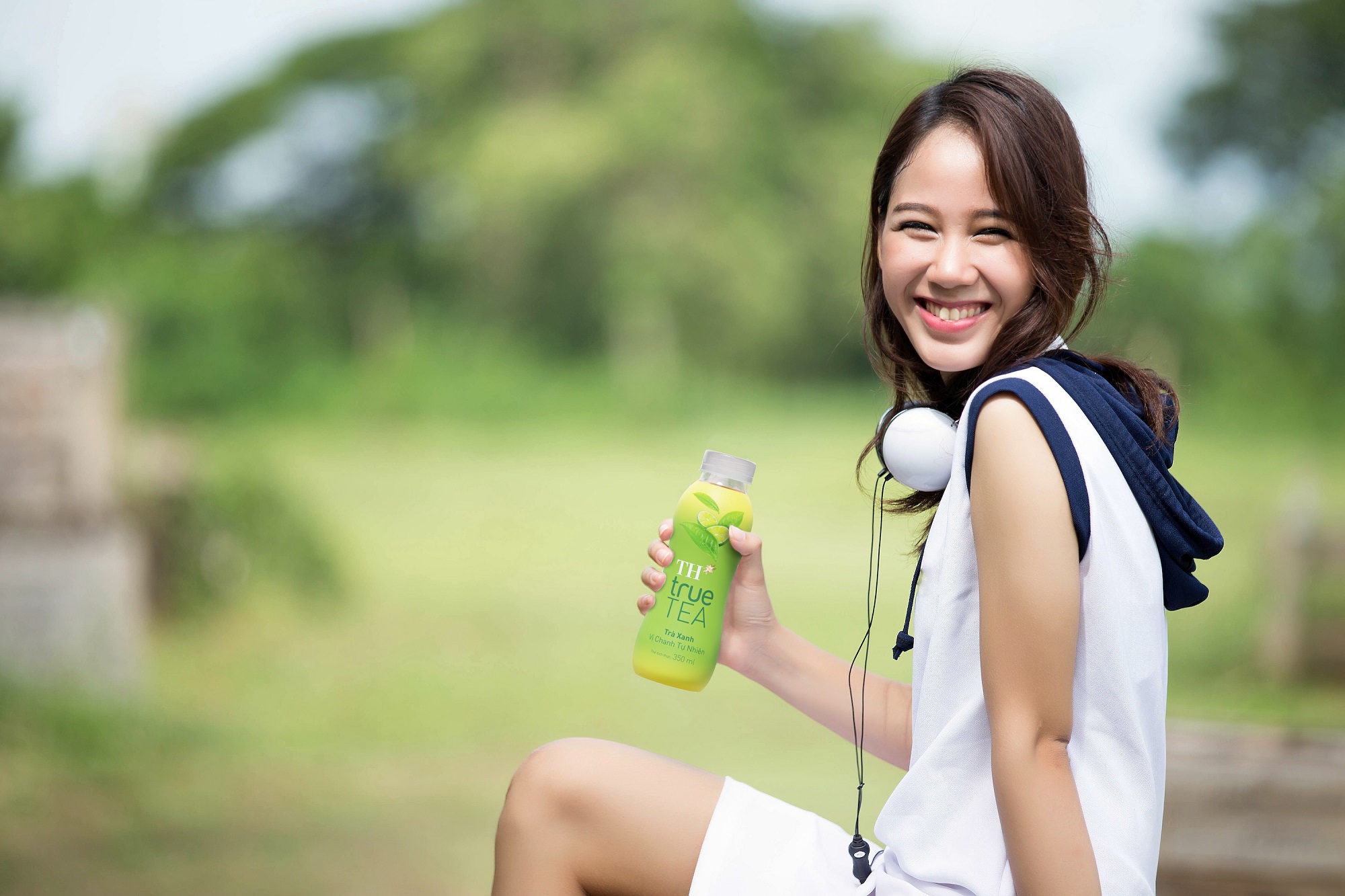 'Trà chai chém gió': Giới trẻ 'ở nhà vẫn chill' những ngày giãn cách